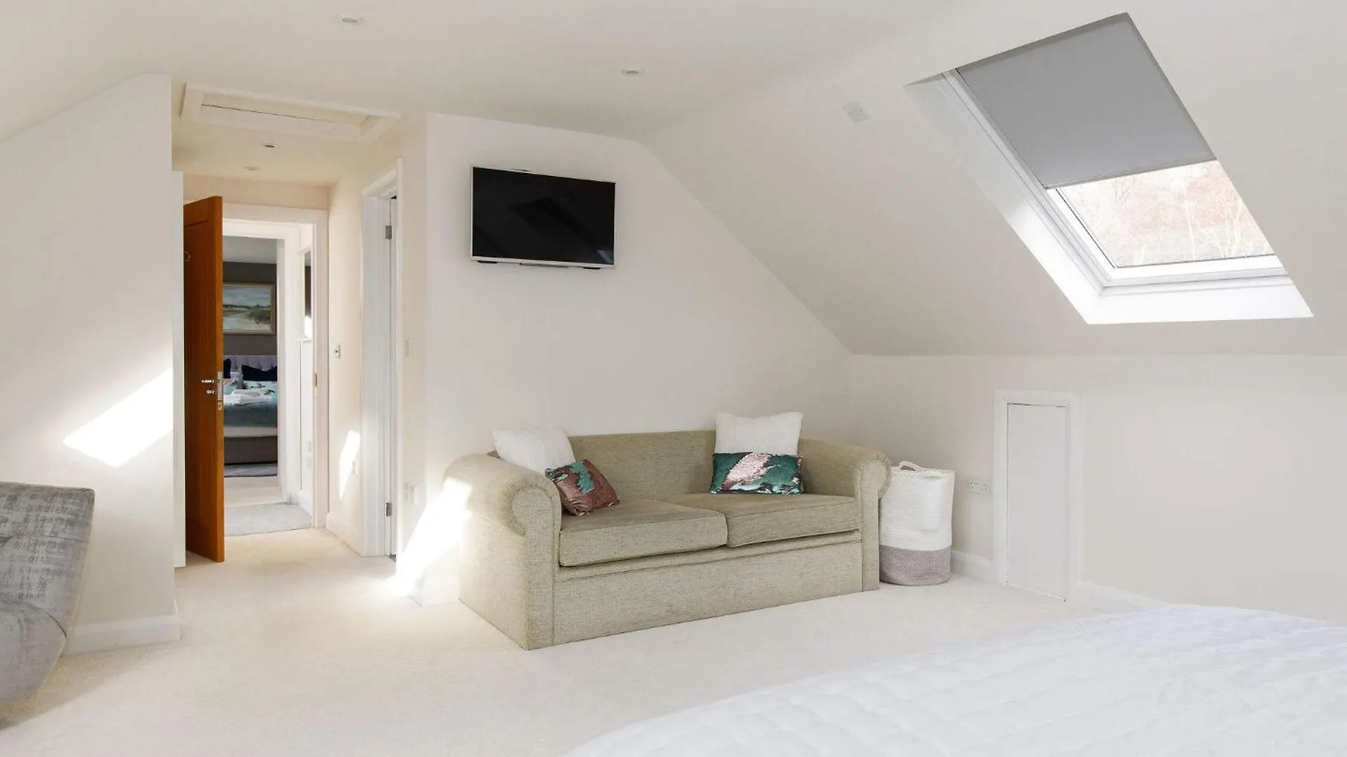 Holiday home Serene Riverside: 6Br Luxury Retreat In Curdridge